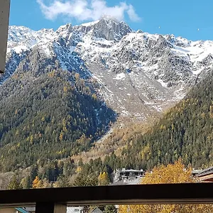 Meilleur emplacement hypercentre avec parking privatif souterrain Chamonix
