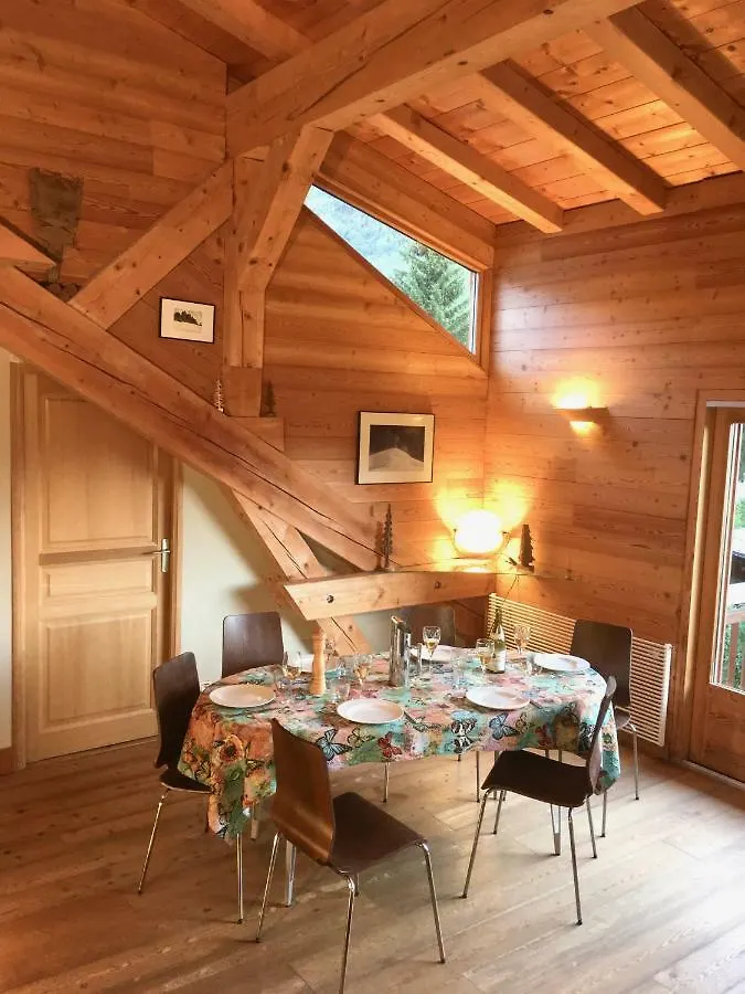 Appartement Arolles Шамони